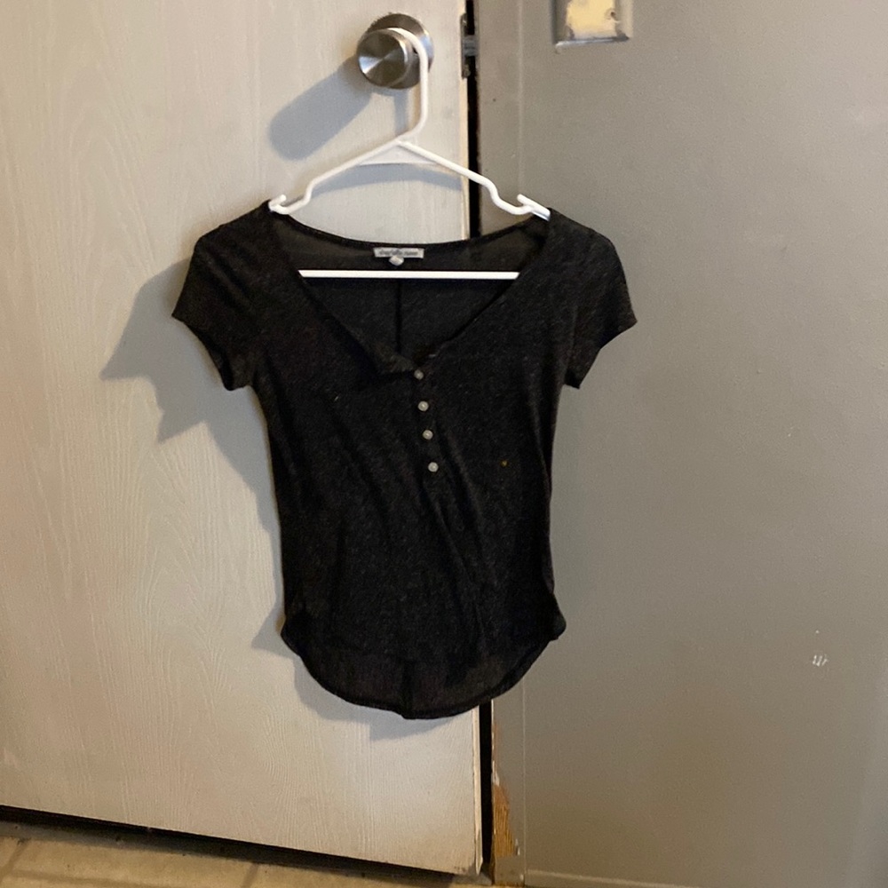 Black t-shirt